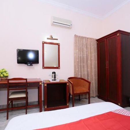 Karthika Residency Apartamento Kochi Exterior foto