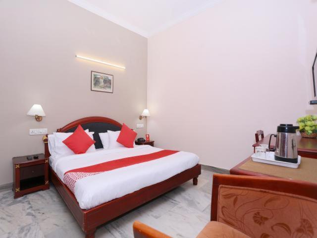 Karthika Residency Apartamento Kochi Exterior foto