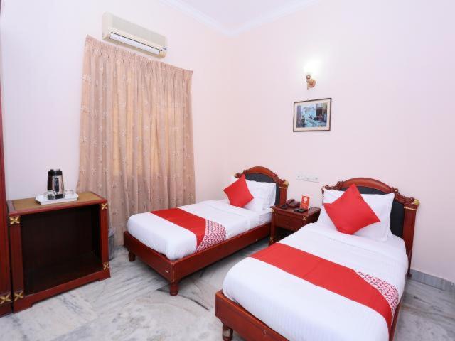 Karthika Residency Apartamento Kochi Exterior foto