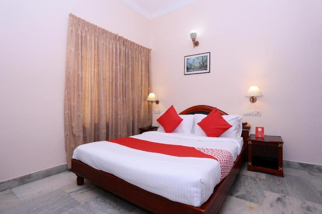 Karthika Residency Apartamento Kochi Exterior foto