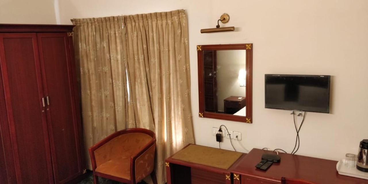 Karthika Residency Apartamento Kochi Exterior foto